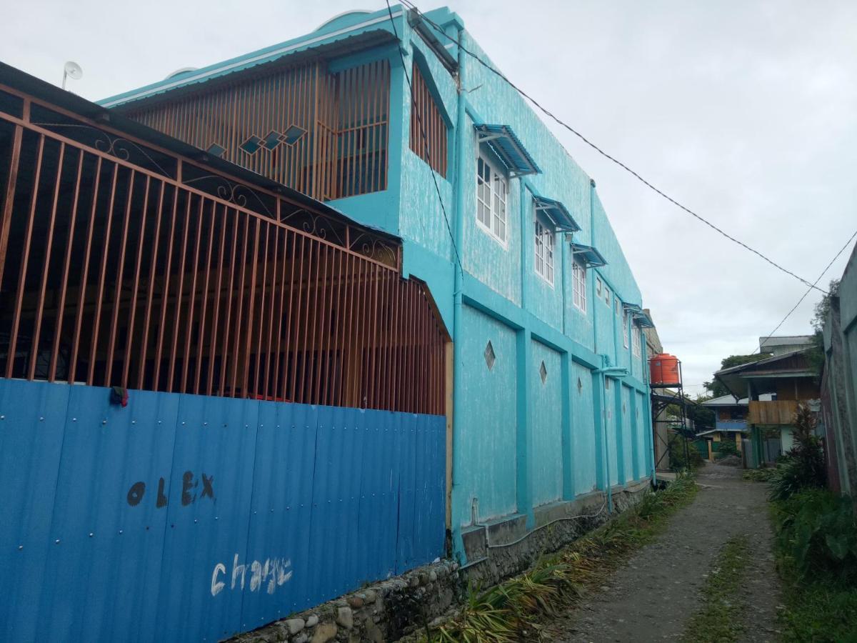 Pintu Biru Hostel Wamena 外观 照片